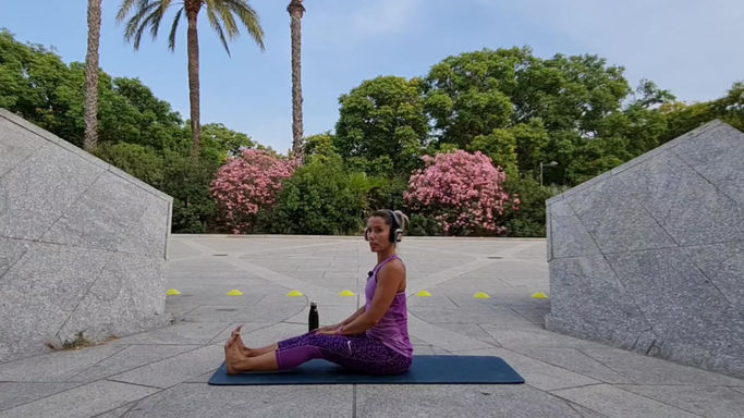 Clase de Pilates Suelo Principiantes al aire libre en Valencia